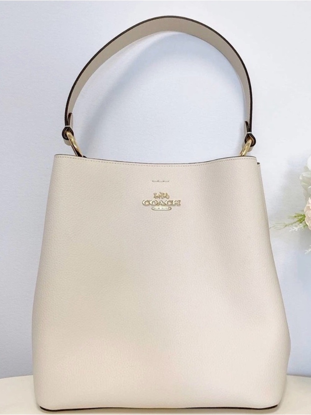 Coach Cream Town Bucket Bag Pebbled Leather Shoulder Crossbody Style 9122 - NWOT